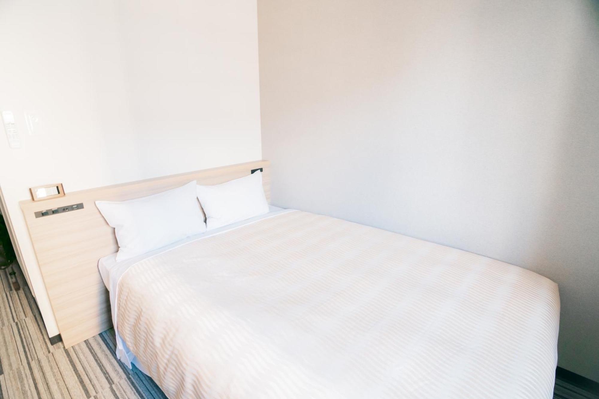 Quintessa Hotel Chiba فوناباشي المظهر الخارجي الصورة